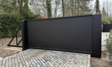 Design schuifpoort met LED-Line — Linter